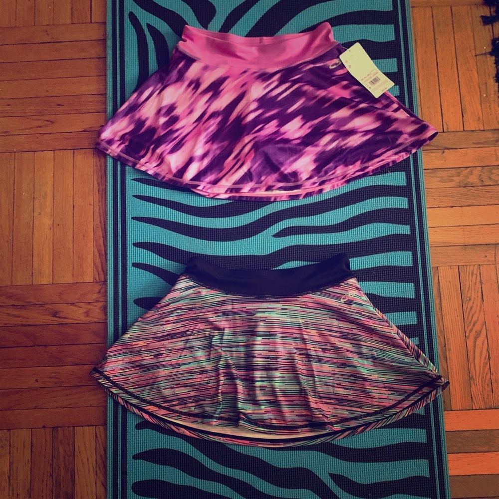 2 Champion skirts